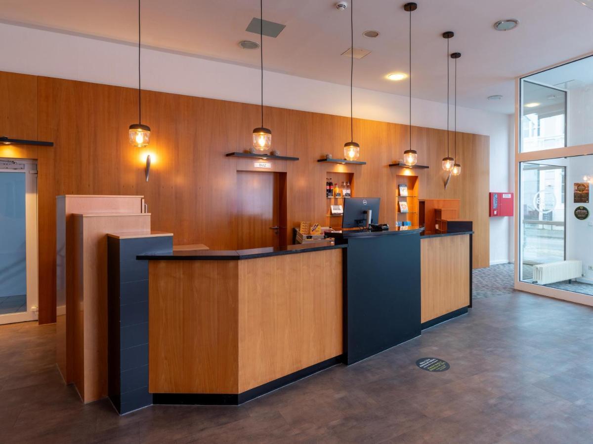 B&B Hotel Эшвайлер Экстерьер фото