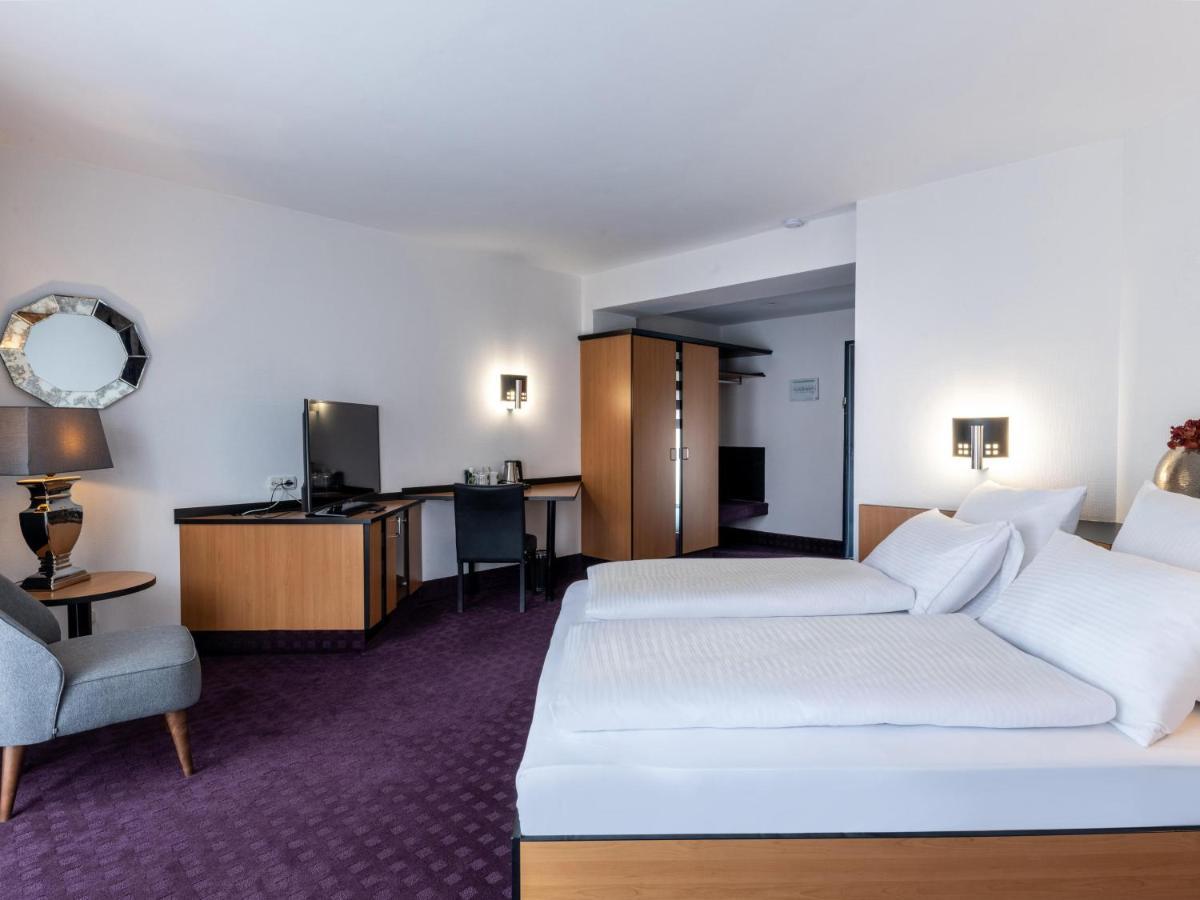 B&B Hotel Эшвайлер Экстерьер фото